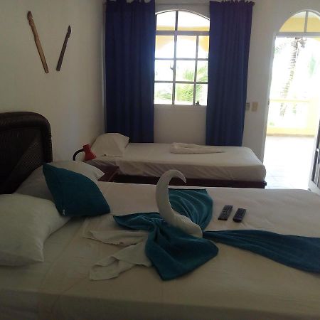 Hotel El Viejo Pirata Boca de Yuma 外观 照片