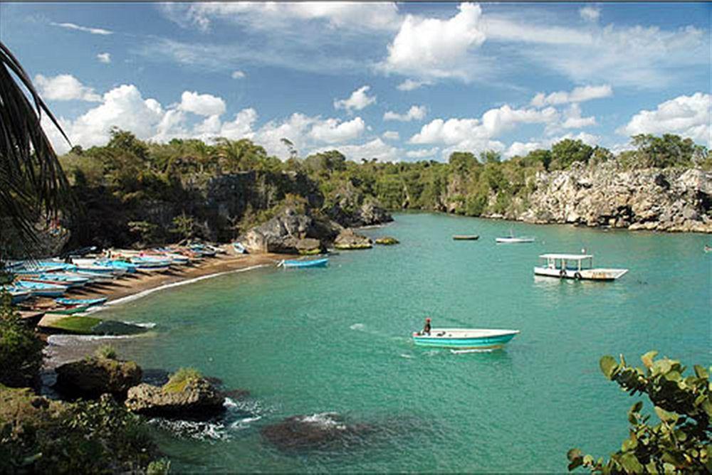 Hotel El Viejo Pirata Boca de Yuma 外观 照片