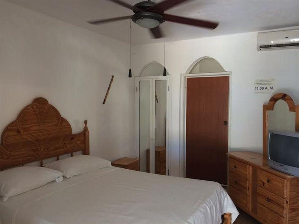 Hotel El Viejo Pirata Boca de Yuma 外观 照片