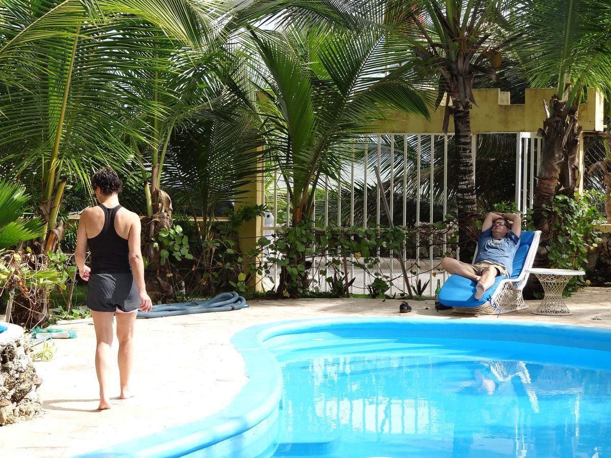 Hotel El Viejo Pirata Boca de Yuma 外观 照片
