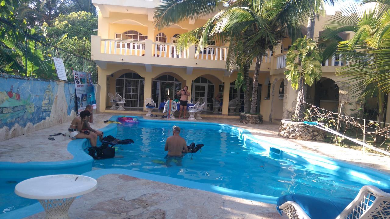 Hotel El Viejo Pirata Boca de Yuma 外观 照片