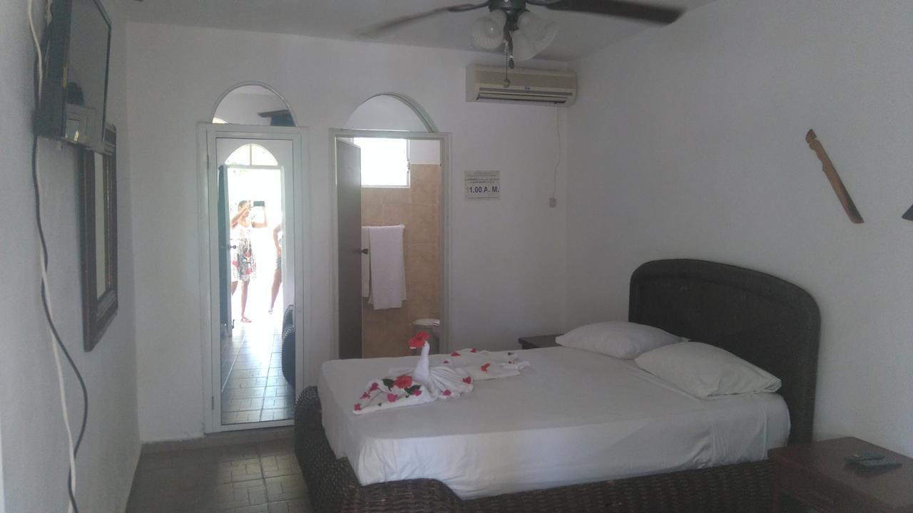 Hotel El Viejo Pirata Boca de Yuma 外观 照片